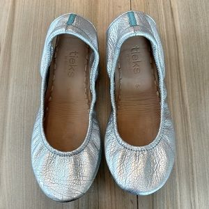 Metallic Silver Flats